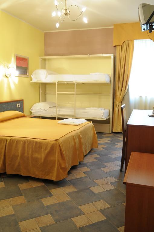 Hotel Blumentag Паола Екстериор снимка