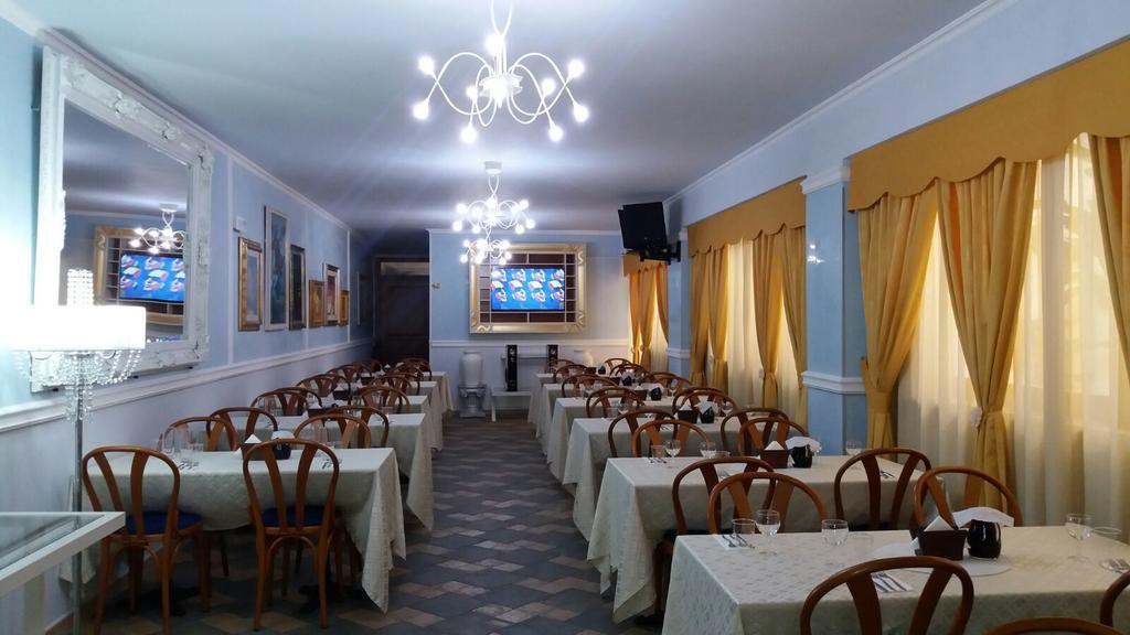 Hotel Blumentag Паола Екстериор снимка