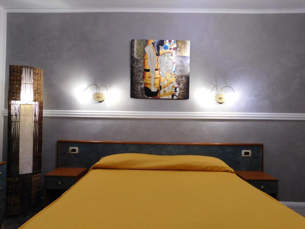 Hotel Blumentag Паола Екстериор снимка
